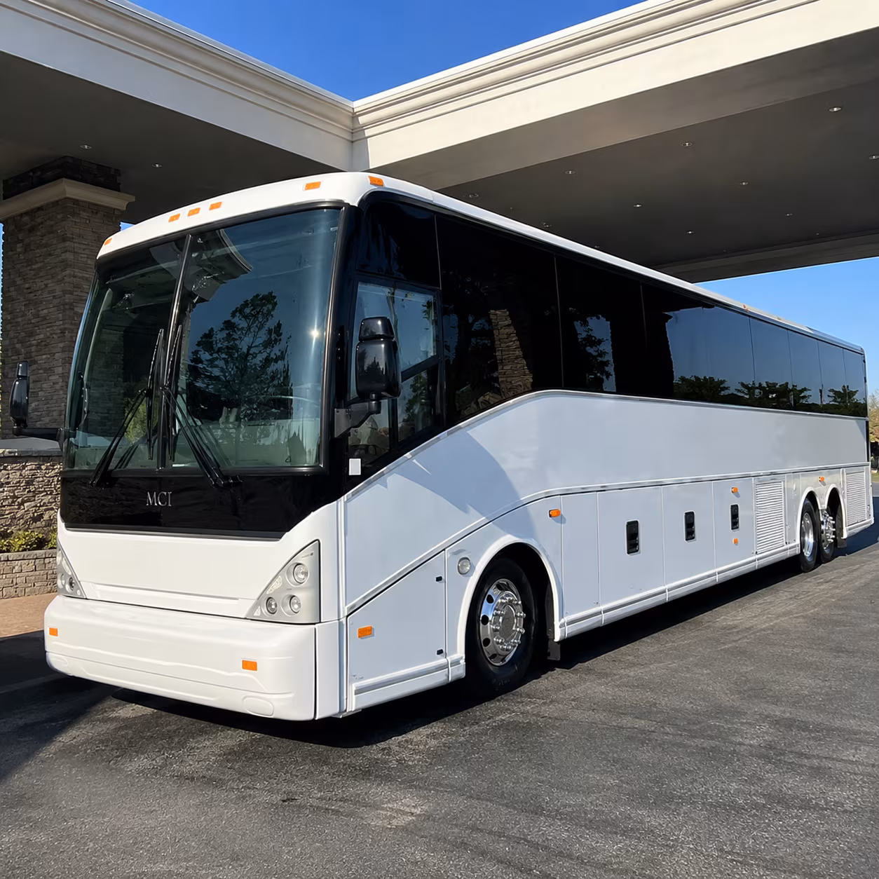 charter bus pickups and drop offs at cleveland hopkins international airport cle