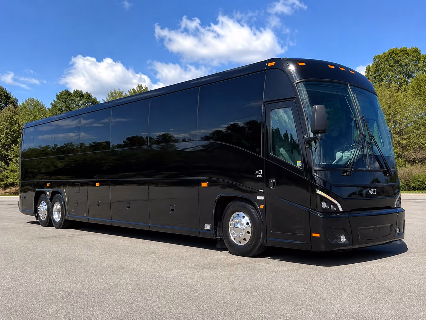 cleveland prom party buses with the amenities your group wants