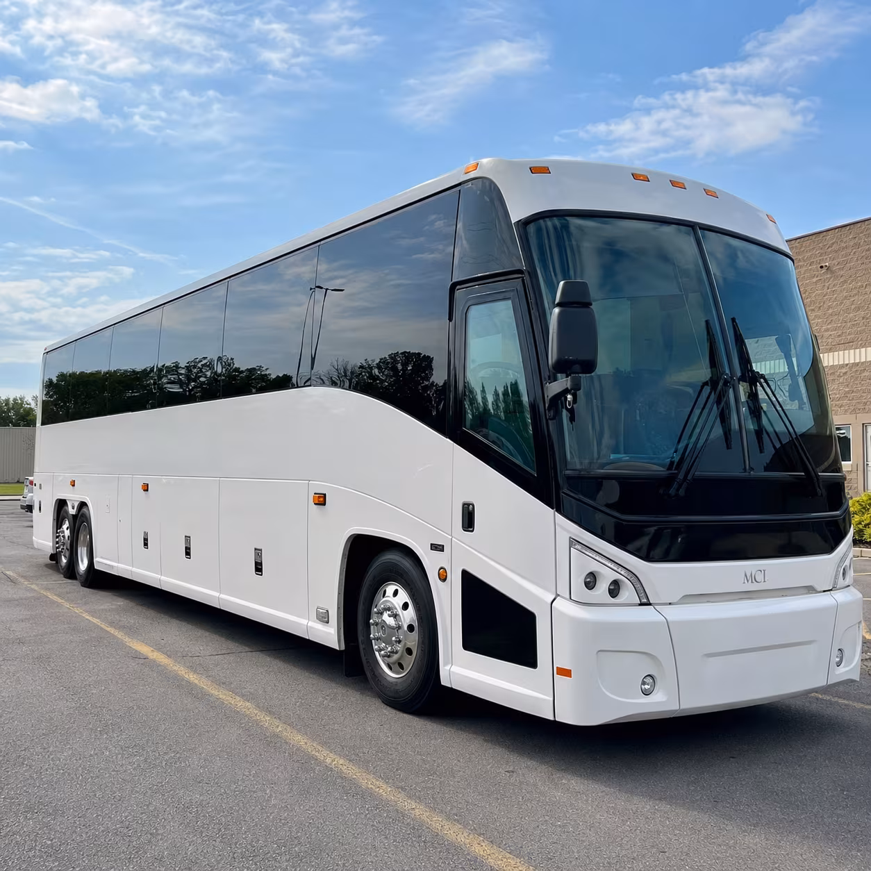 for easy concert bus rentals at mgm northfield park and every northeast ohio venue